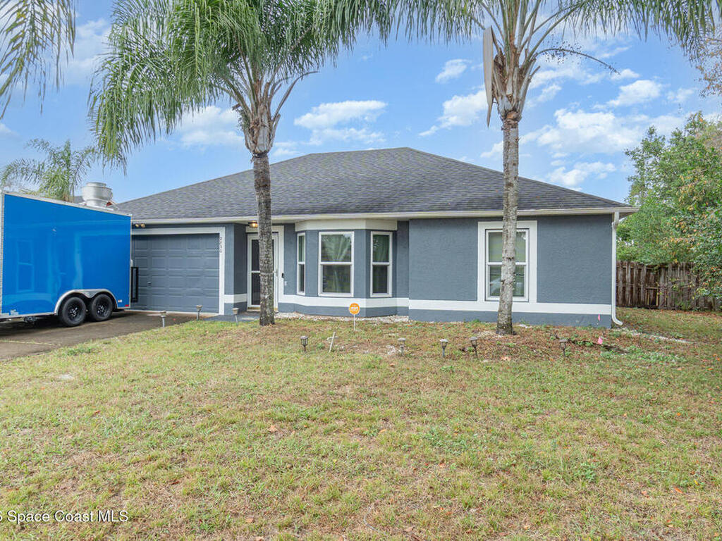 2830 Gramercy Drive, Deltona, FL 32738