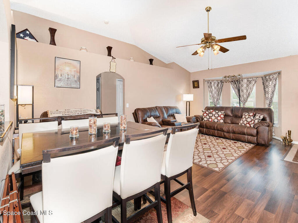 2830 Gramercy Drive, Deltona, FL 32738