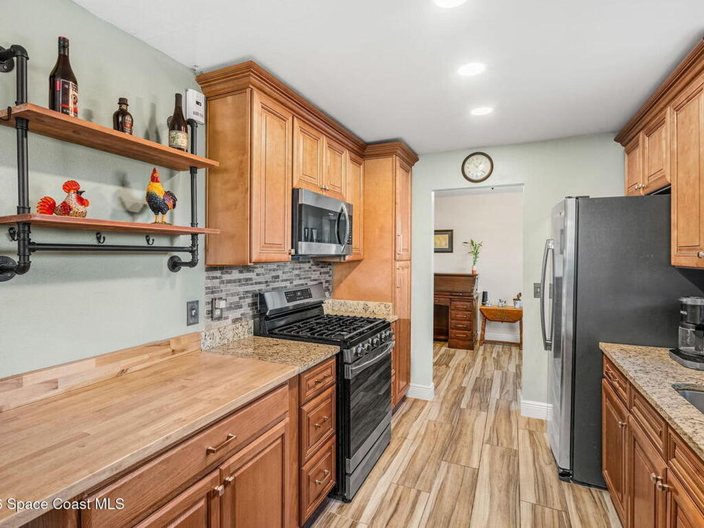 2899 Pebble Creek Street, Melbourne, FL 32935