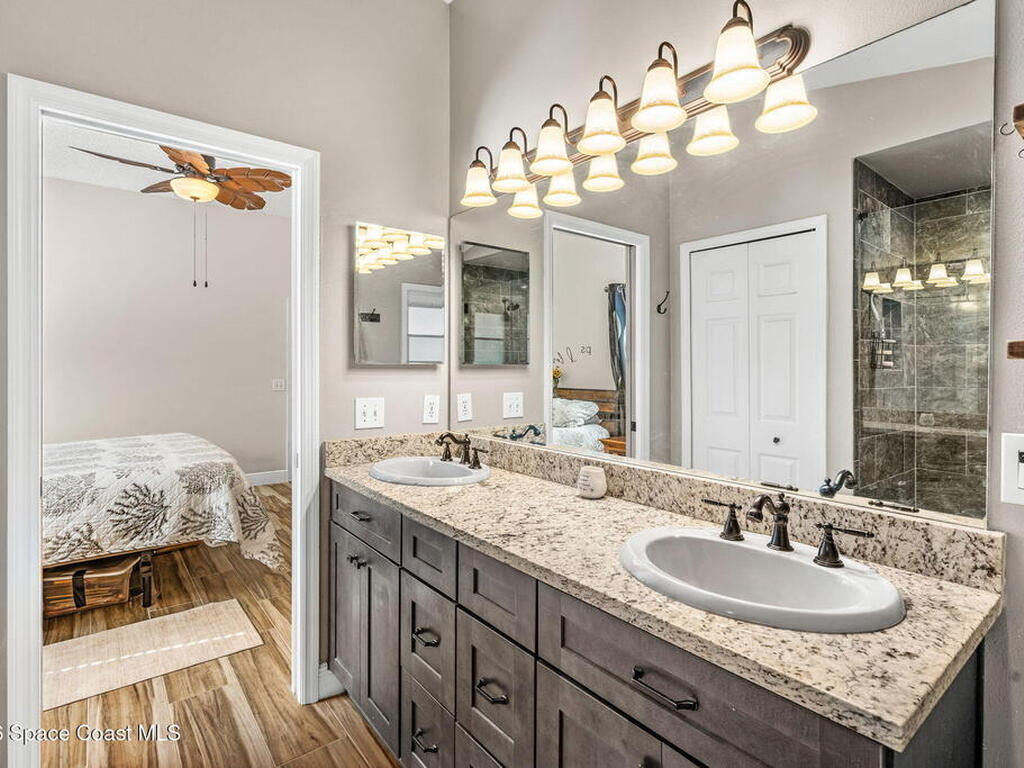 2899 Pebble Creek Street, Melbourne, FL 32935