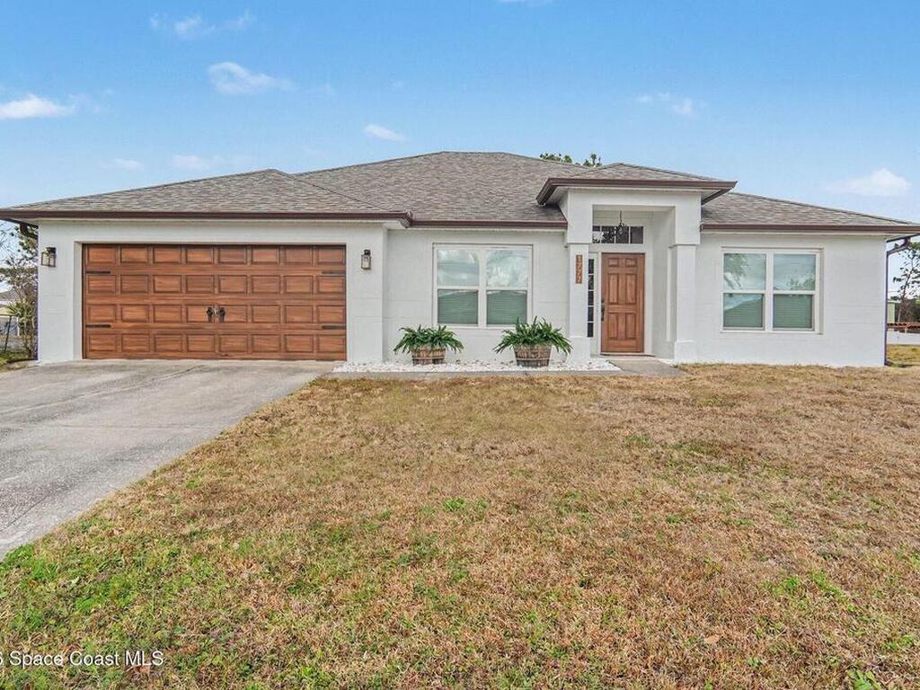 1777 Van Allen Circle, Deltona, FL 32738