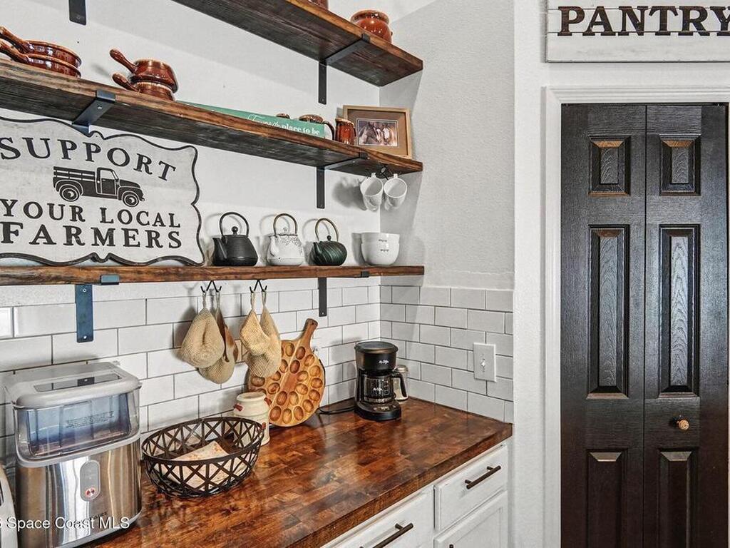 1777 Van Allen Circle, Deltona, FL 32738