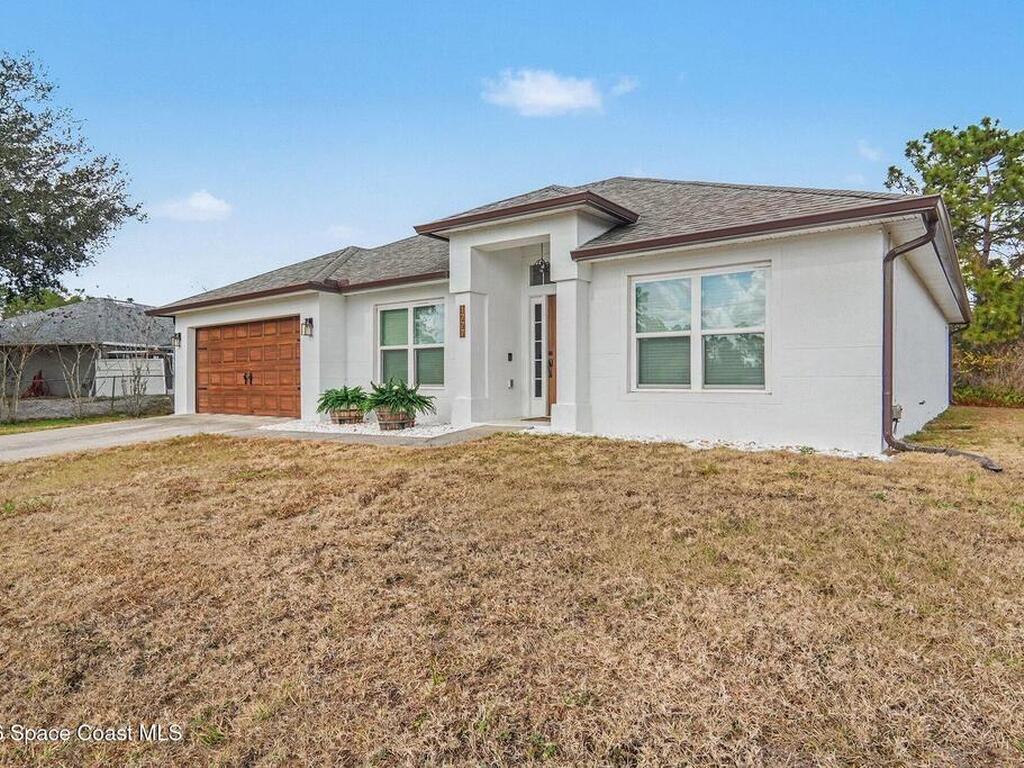 1777 Van Allen Circle, Deltona, FL 32738