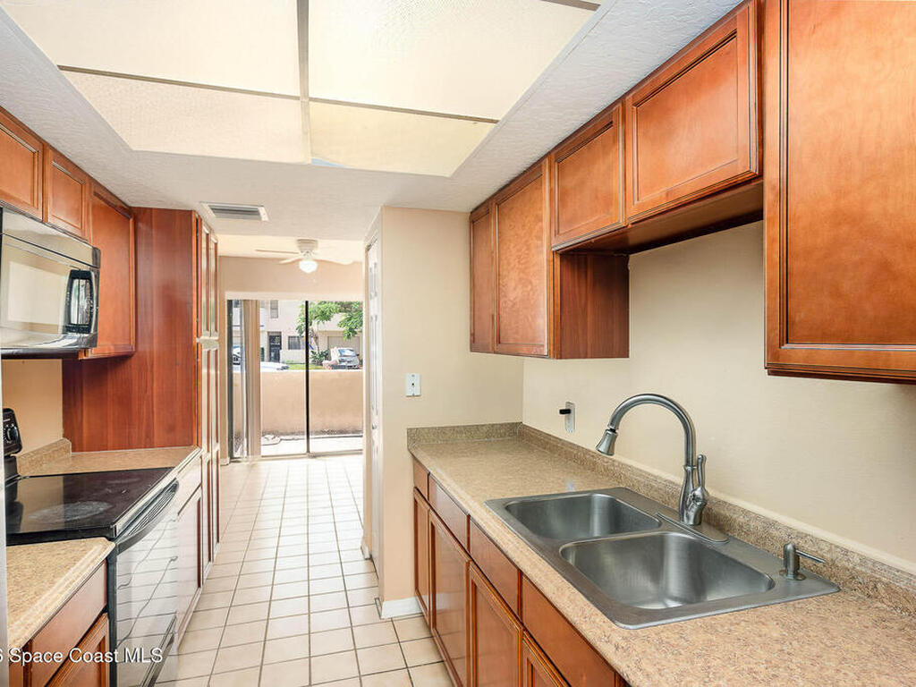 1911 Cashew Courtway, Titusville, FL 32780