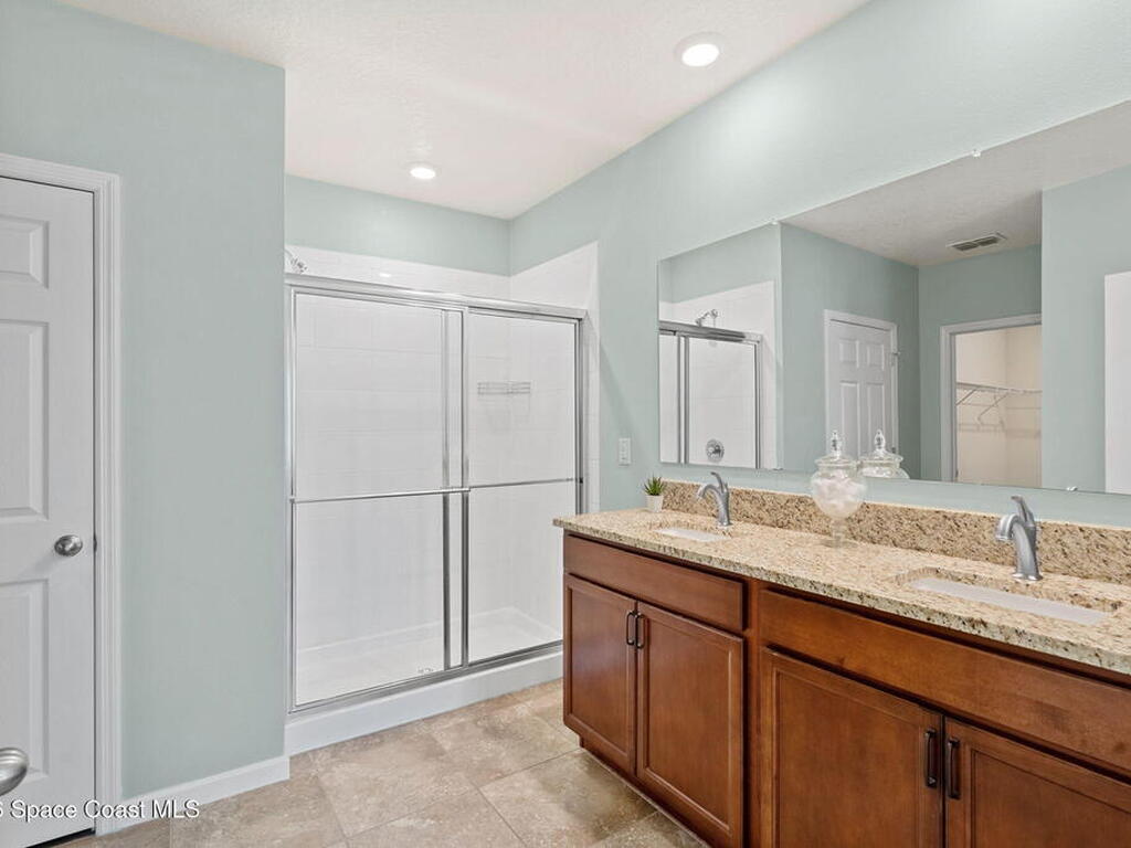 4717 Magenta Isles Drive, Melbourne, FL 32904