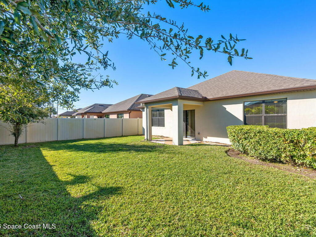 4717 Magenta Isles Drive, Melbourne, FL 32904