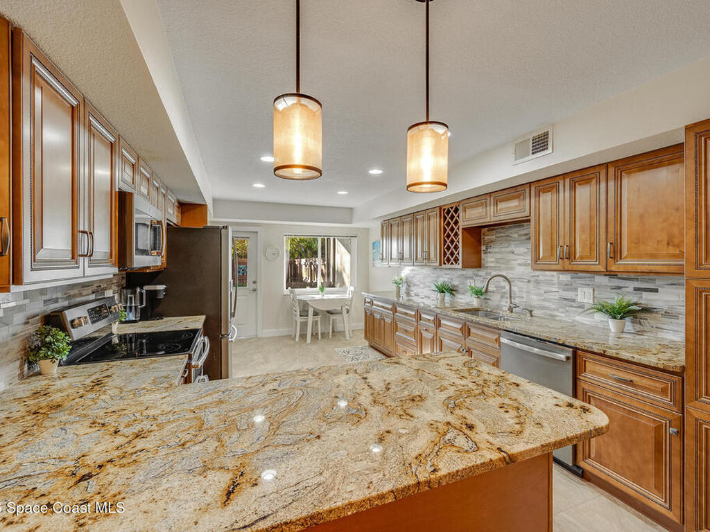 172 Skyline Boulevard, Satellite Beach, FL 32937