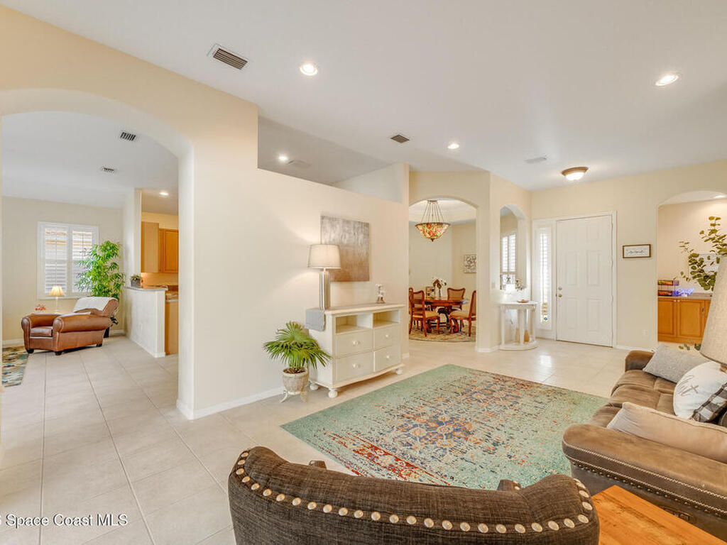 1325 Shoreline Circle, Sebastian, FL 32958