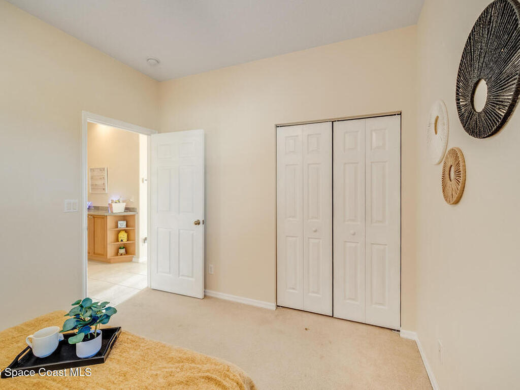 1325 Shoreline Circle, Sebastian, FL 32958