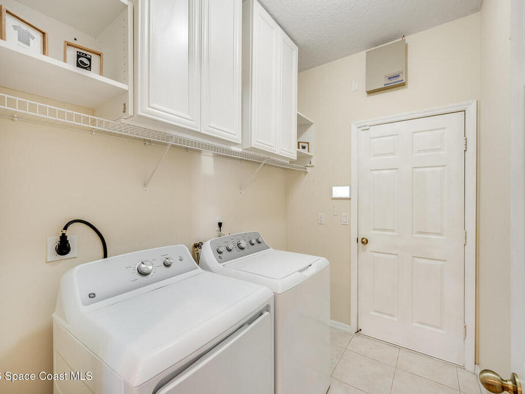 1325 Shoreline Circle, Sebastian, FL 32958