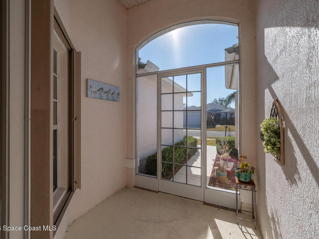 1325 Shoreline Circle, Sebastian, FL 32958