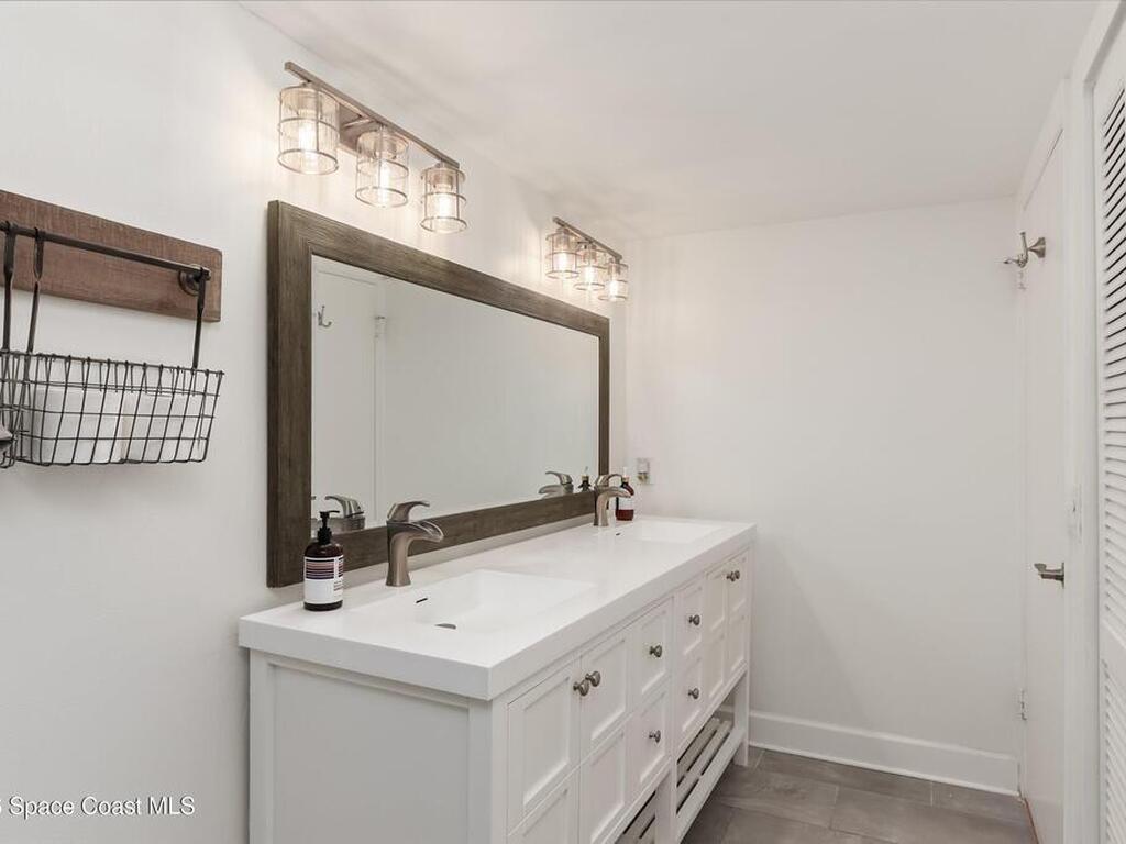 3060 N Atlantic Avenue, Cocoa Beach, FL 32931