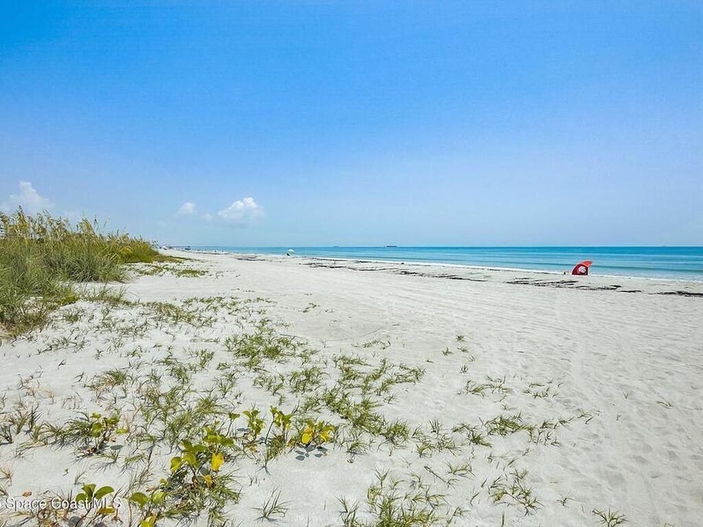 3060 N Atlantic Avenue, Cocoa Beach, FL 32931