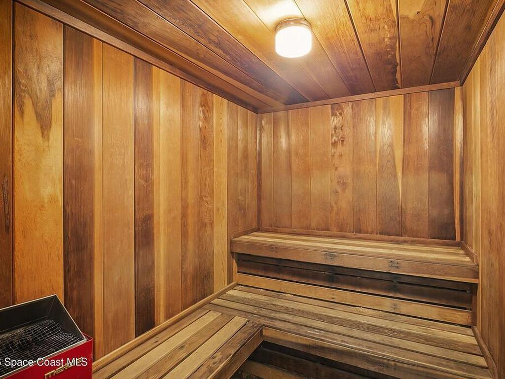 3060 N Atlantic Avenue, Cocoa Beach, FL 32931