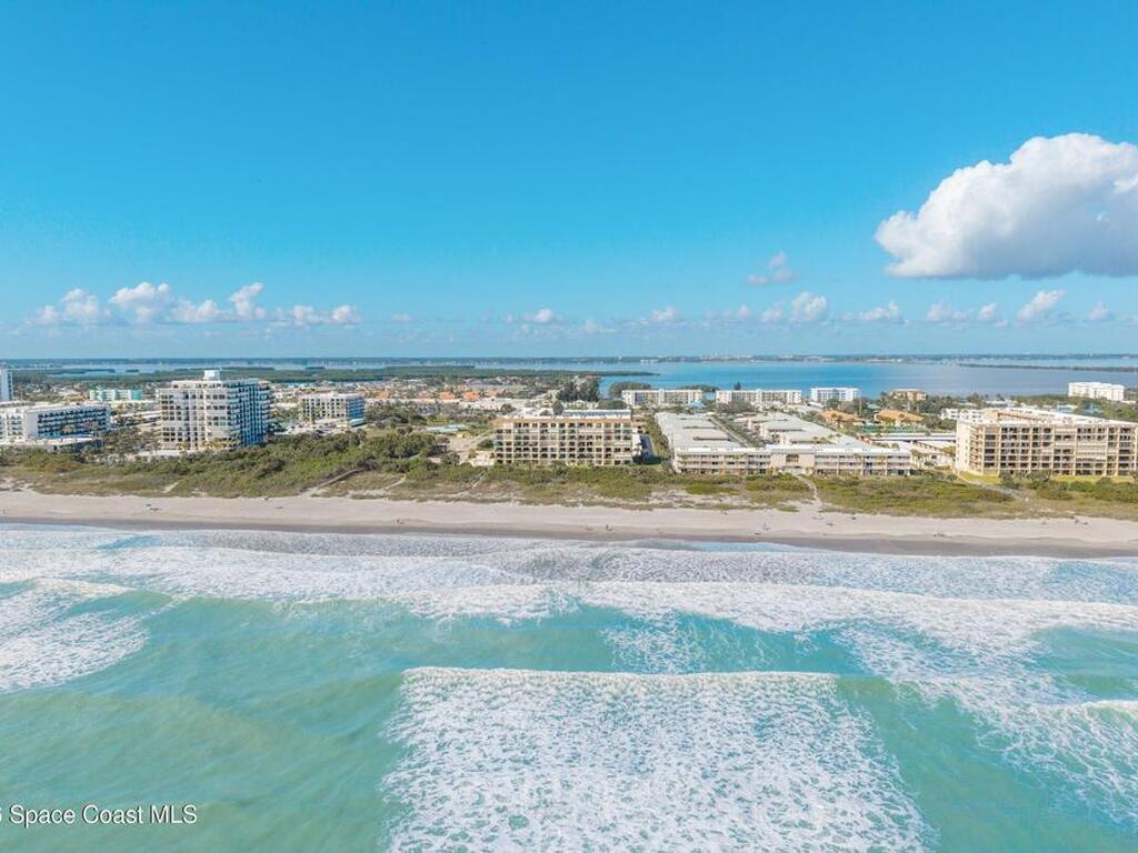 3060 N Atlantic Avenue, Cocoa Beach, FL 32931