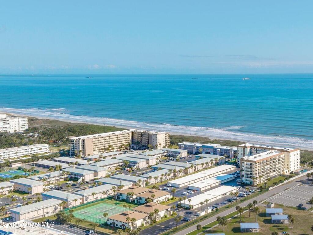3060 N Atlantic Avenue, Cocoa Beach, FL 32931