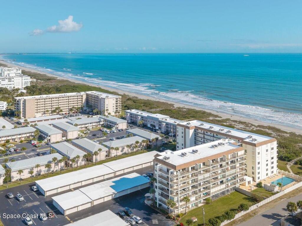 3060 N Atlantic Avenue, Cocoa Beach, FL 32931