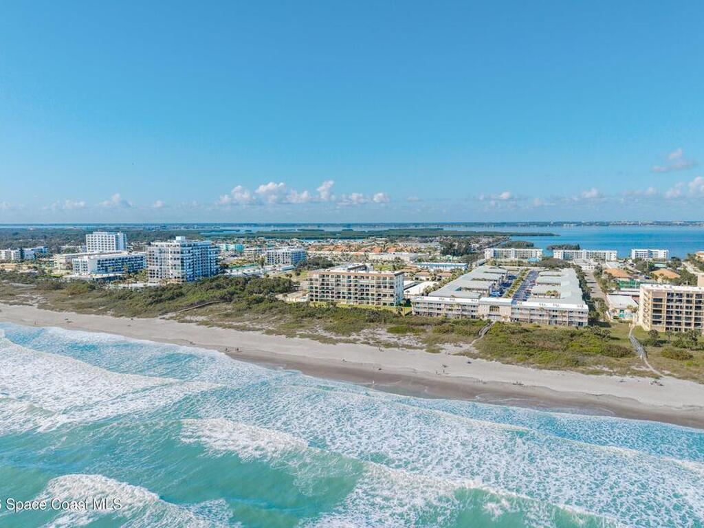 3060 N Atlantic Avenue, Cocoa Beach, FL 32931