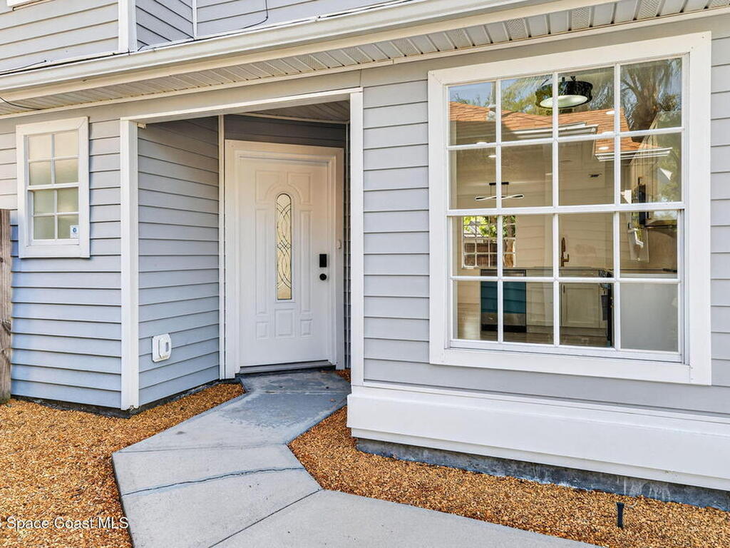 1721 Pine Valley Drive, Melbourne, FL 32935