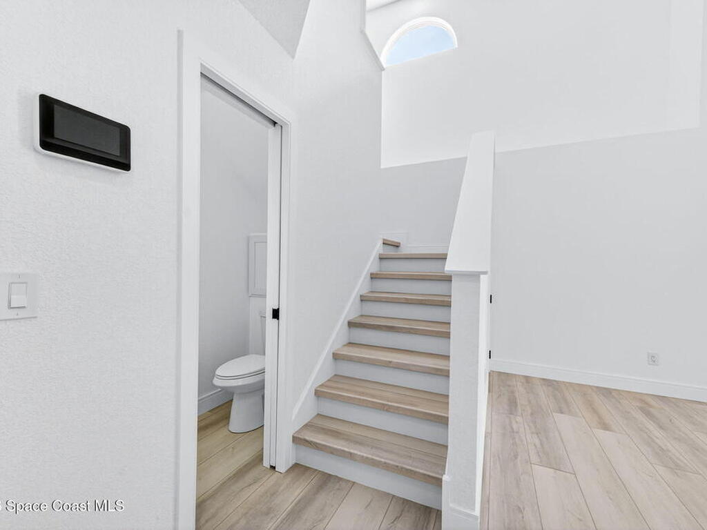 1721 Pine Valley Drive, Melbourne, FL 32935