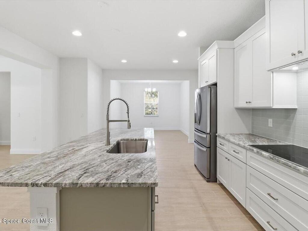 5656 N Oakmont Drive, Beverly Hlls, FL 34465