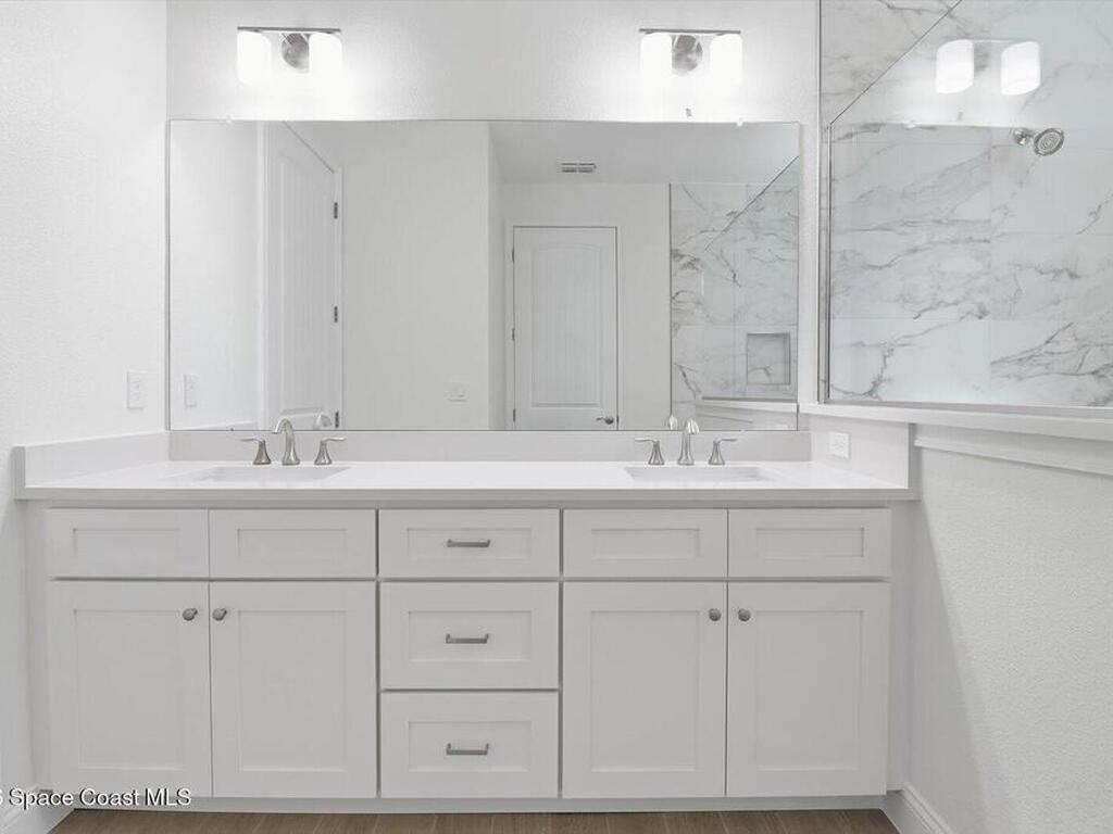 5656 N Oakmont Drive, Beverly Hlls, FL 34465