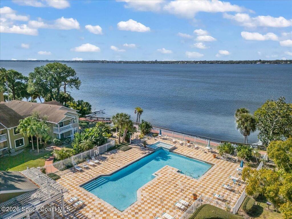 225 S Tropical Trail, Merritt Island, FL 32952