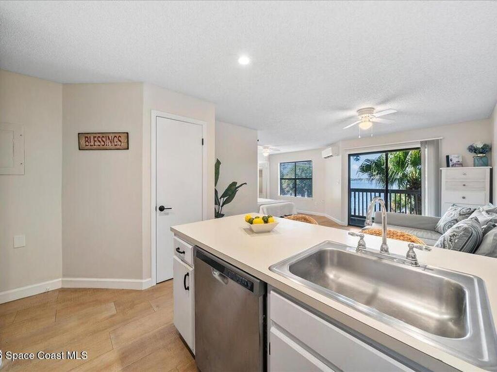 225 S Tropical Trail, Merritt Island, FL 32952