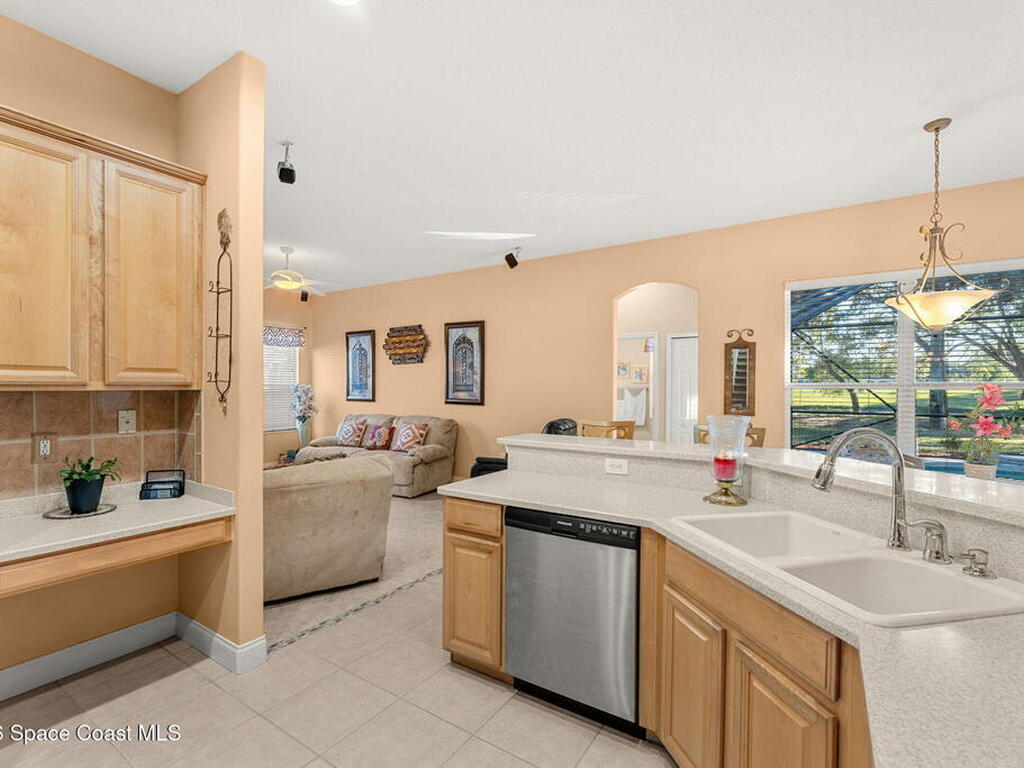 1811 Admiralty Boulevard, Rockledge, FL 32955