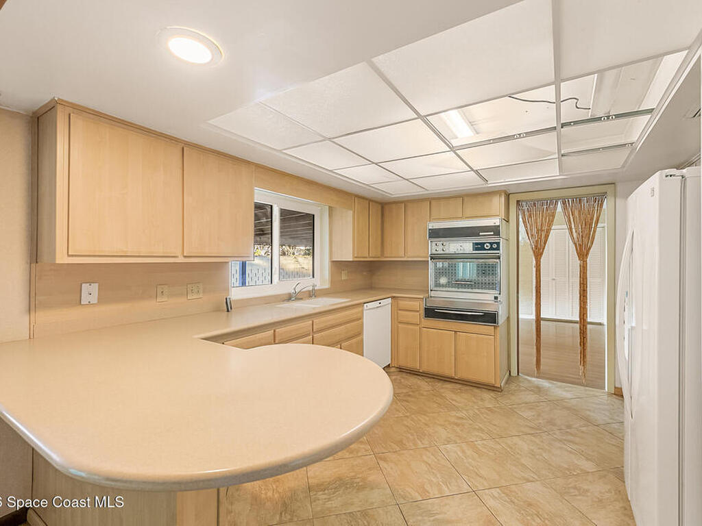 440 10th Avenue, Indialantic, FL 32903