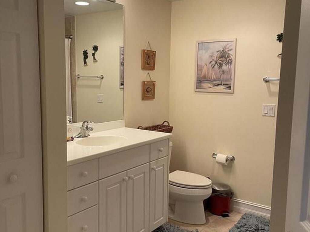 7 Indian River Avenue, Titusville, FL 32796