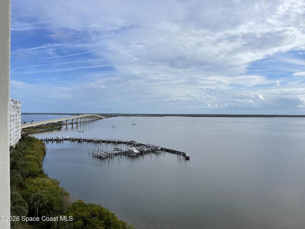 7 Indian River Avenue, Titusville, FL 32796