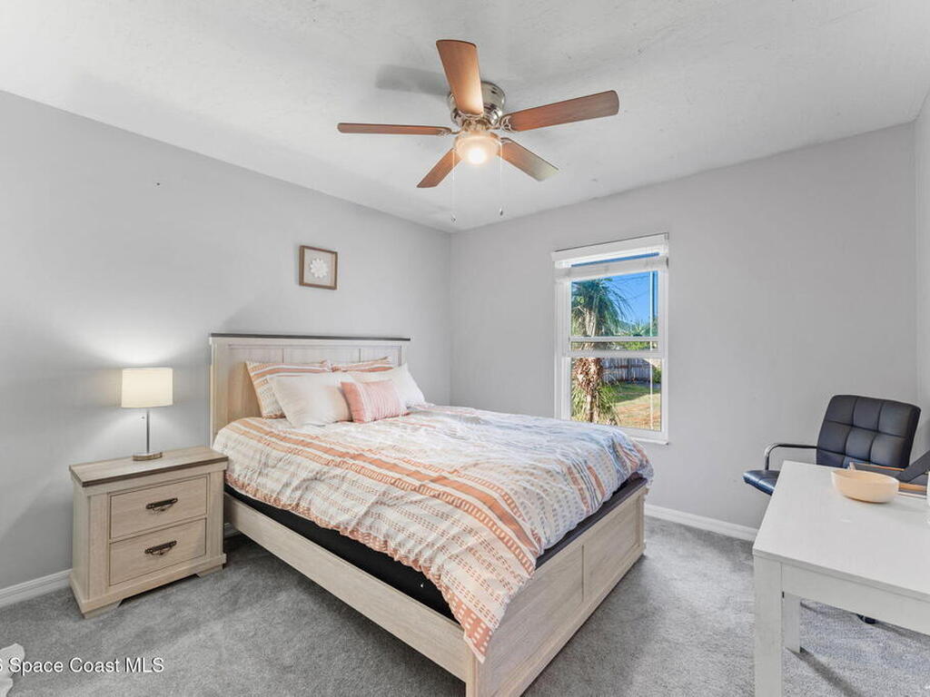 1567 Heartwellville Street, Palm Bay, FL 32907