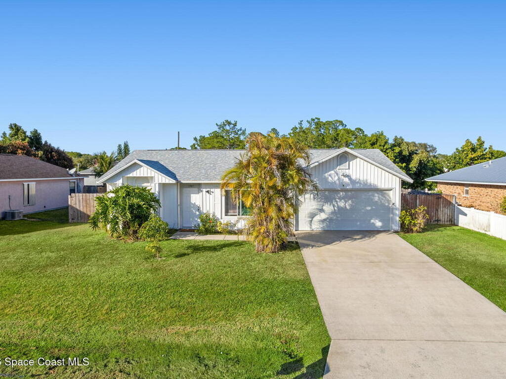 1567 Heartwellville Street, Palm Bay, FL 32907