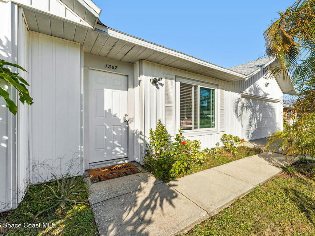 1567 Heartwellville Street, Palm Bay, FL 32907