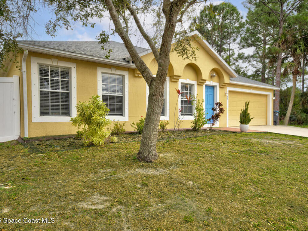 261 Franciscan Avenue, Palm Bay, FL 32907