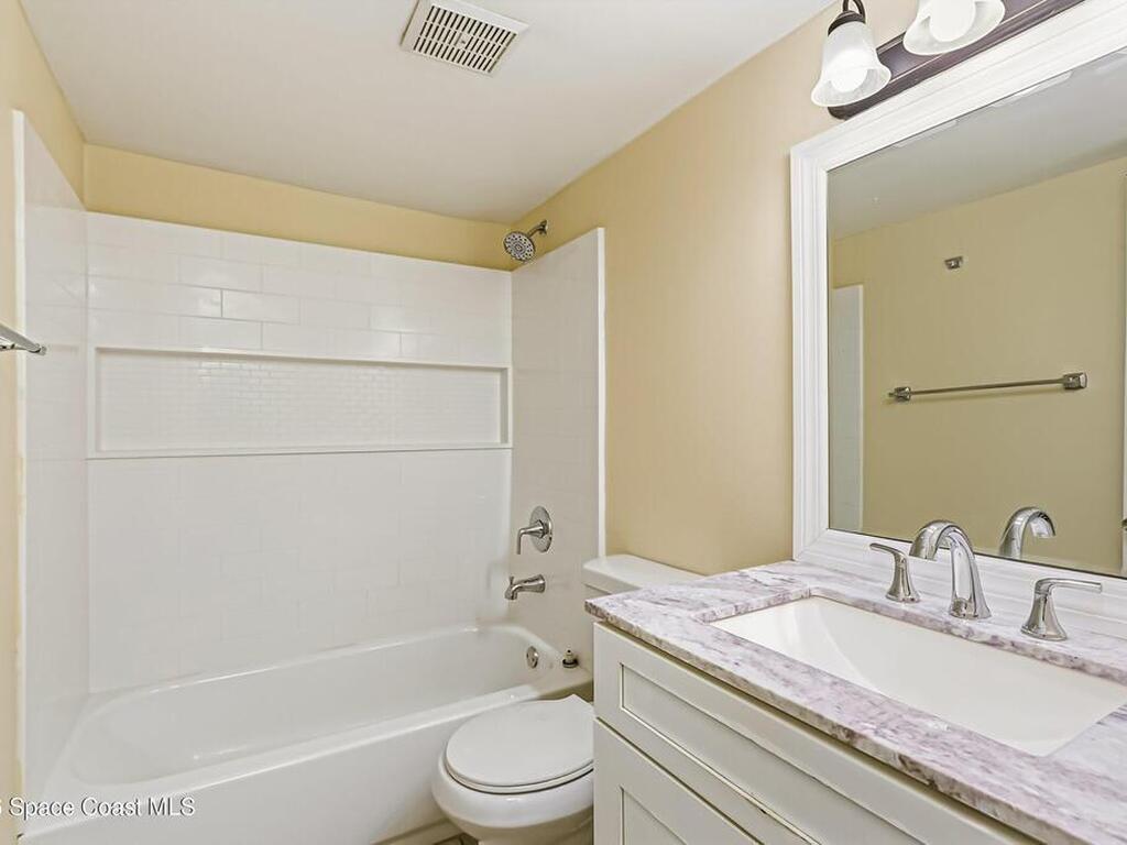 125 Bristol Lane, Melbourne, FL 32935