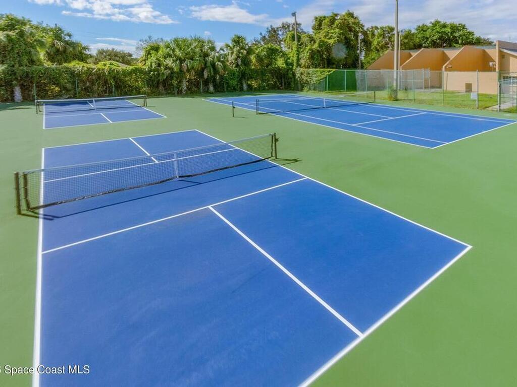 125 Bristol Lane, Melbourne, FL 32935