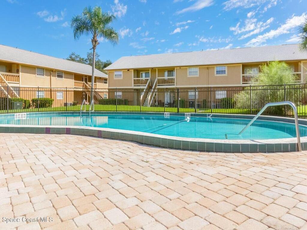 125 Bristol Lane, Melbourne, FL 32935