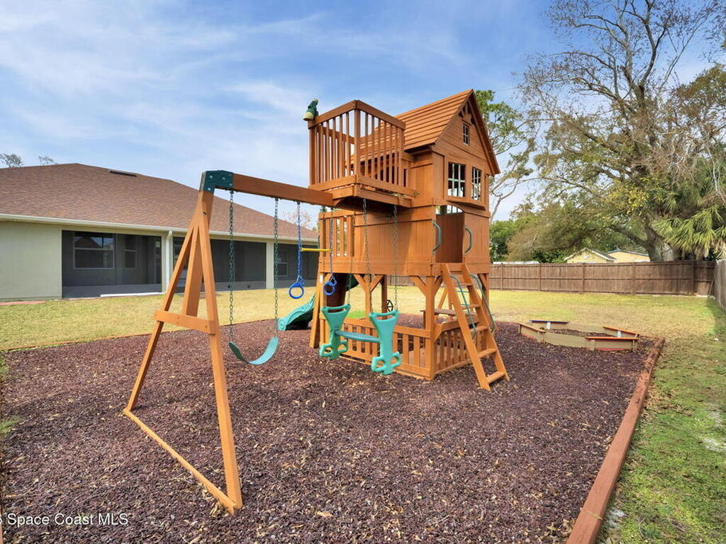 160 Bossieux Boulevard, West Melbourne, FL 32904