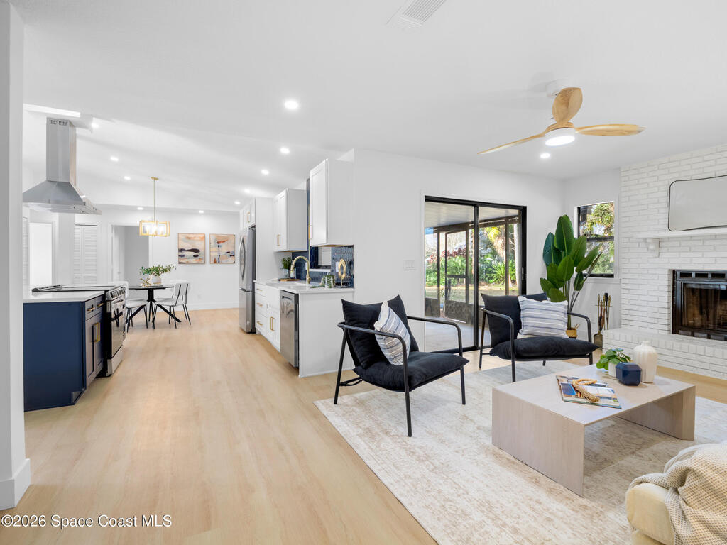 982 Pebble Avenue, Palm Bay, FL 32907