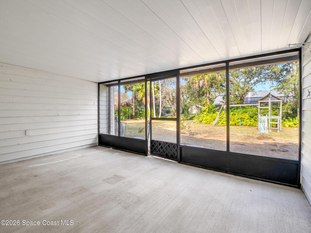 982 Pebble Avenue, Palm Bay, FL 32907