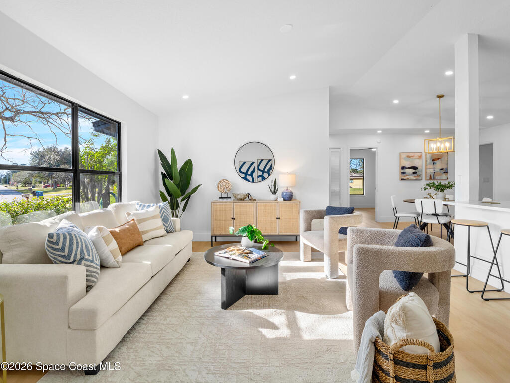 982 Pebble Avenue, Palm Bay, FL 32907