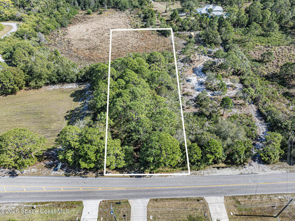 9080 66th Avenue, Sebastian, FL 32958