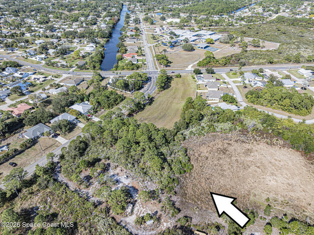 9080 66th Avenue, Sebastian, FL 32958