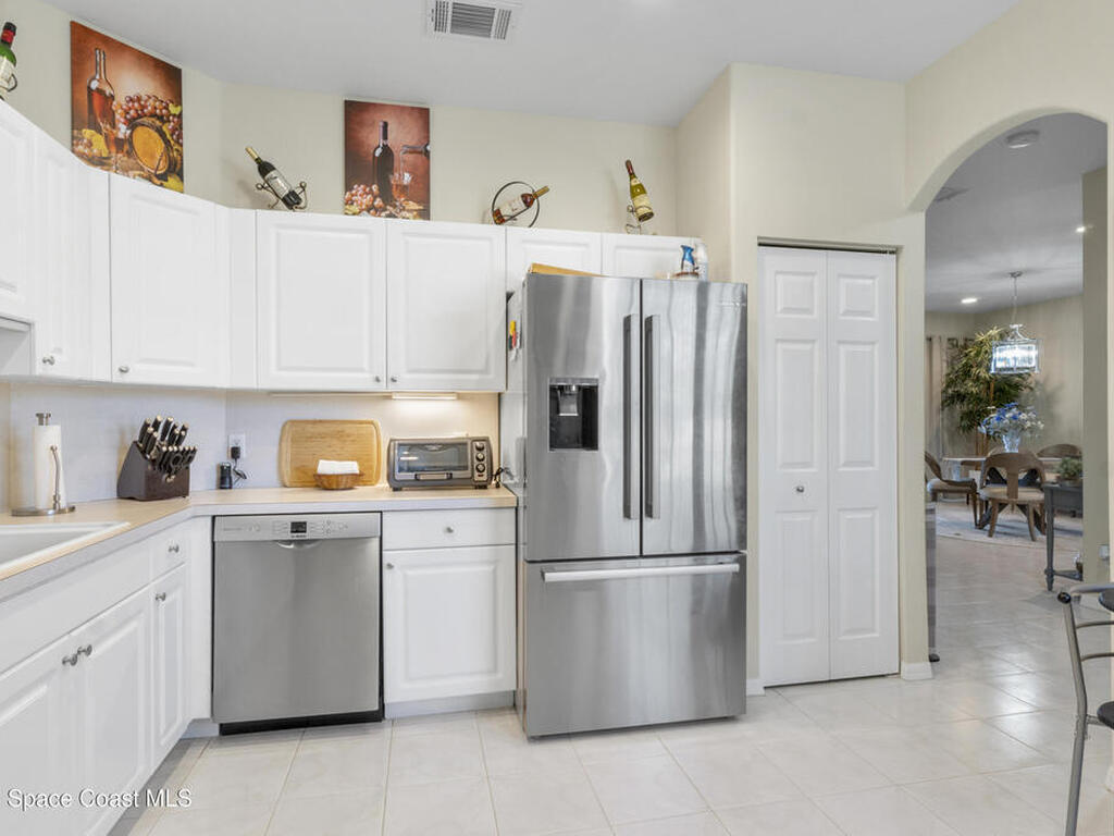 1422 Tradewinds Way, Sebastian, FL 32958