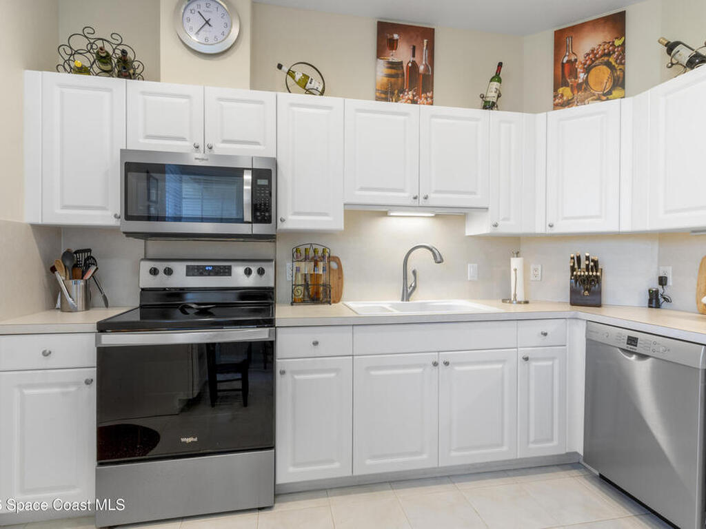 1422 Tradewinds Way, Sebastian, FL 32958