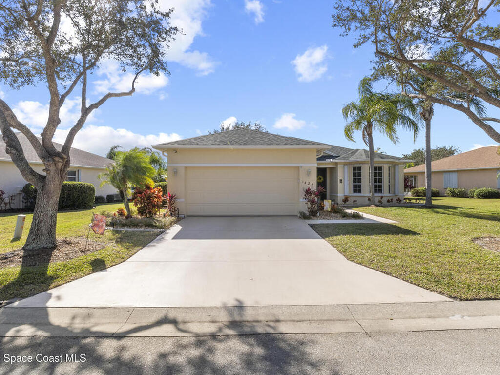 1422 Tradewinds Way, Sebastian, FL 32958
