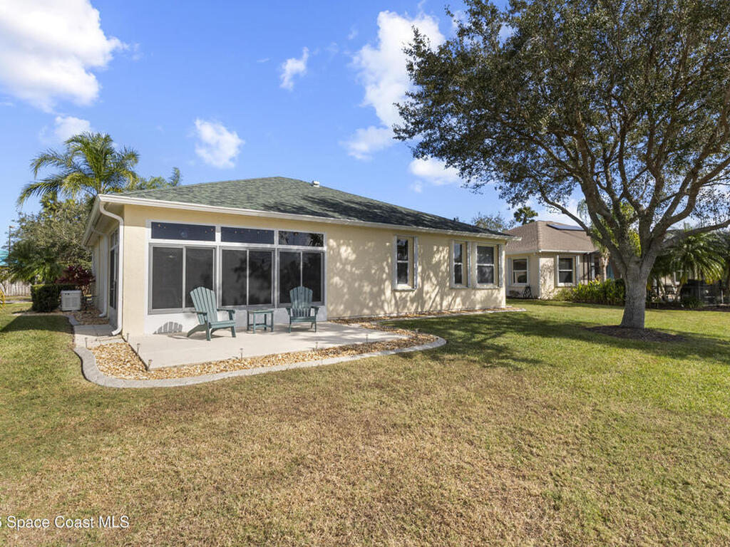 1422 Tradewinds Way, Sebastian, FL 32958