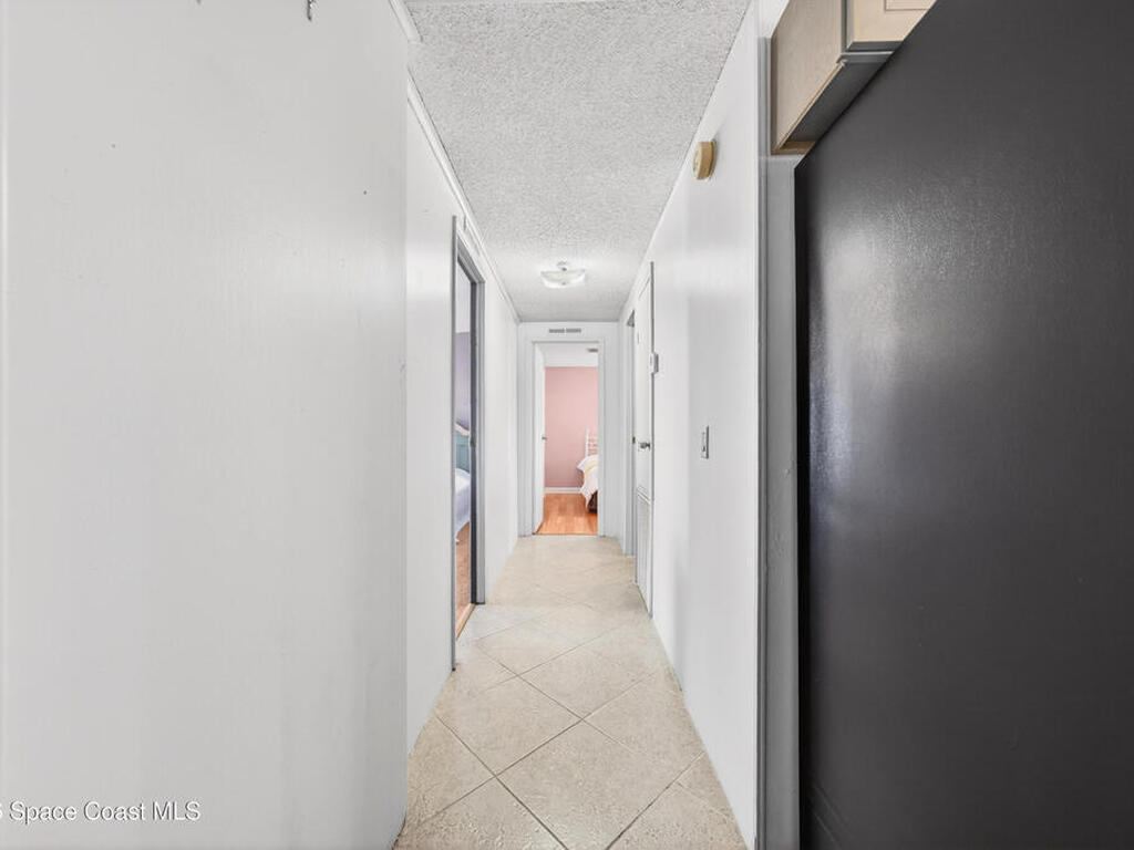 7645 Chasta Road, Micco, FL 32976